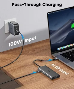 Hub Ugreen CM639 45520 hỗ trợ sạc passthrough PD 100W cho MacBook trong khi sử dụng đầy đủ 11 cổng kết nối